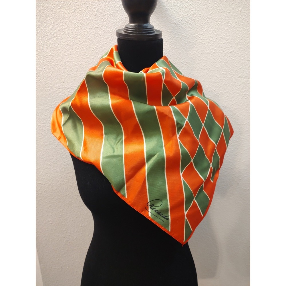 Vintage Ricardo Square Scarf 26" Red Green Cream Geometric Pattern B12